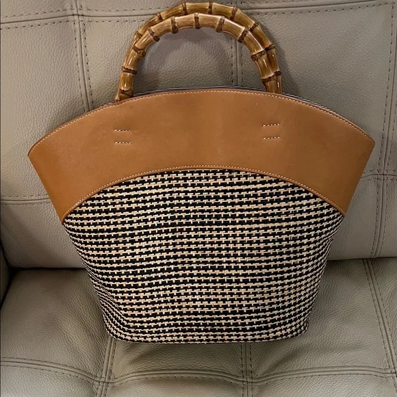 J McLaughlin Elpis Woven Straw Handbag Bamboo Handles Leather Upper Trim. - Picture 7 of 13
